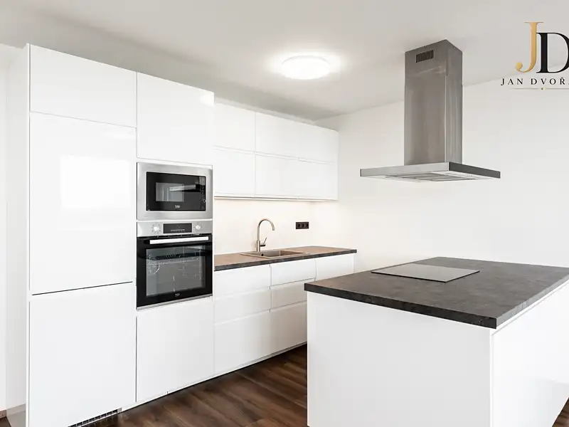 Prodej bytu 3+kk 80 m², Praha – náhled fotky 1