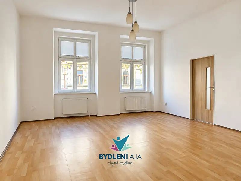 Pronájem bytu 2+1 81 m², Teplice – náhled fotky 3