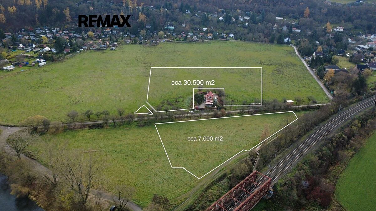 Prodej pozemku 96565 m², Všenory – fotka 1 z 3