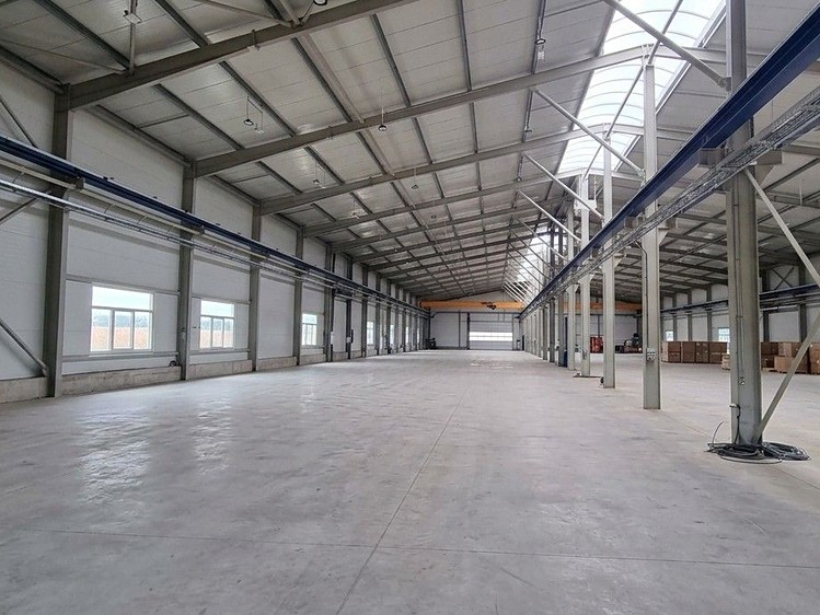 Pronájem komerčního prostoru, 4 640 m² (13 z 27)