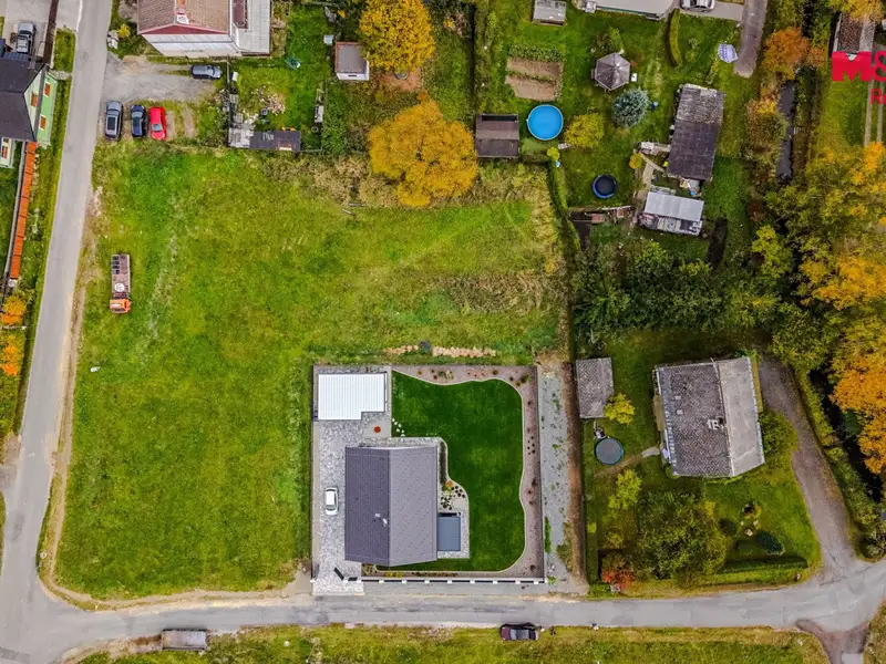 Prodej stavebního pozemku 1099 m², Sobotín – náhled fotky 3