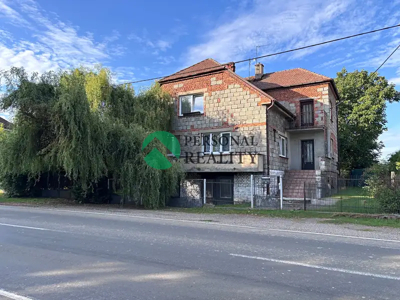 Prodej vícegeneračního domu 200 m², pozemek 1034 m², Nechanice – náhled fotky 2