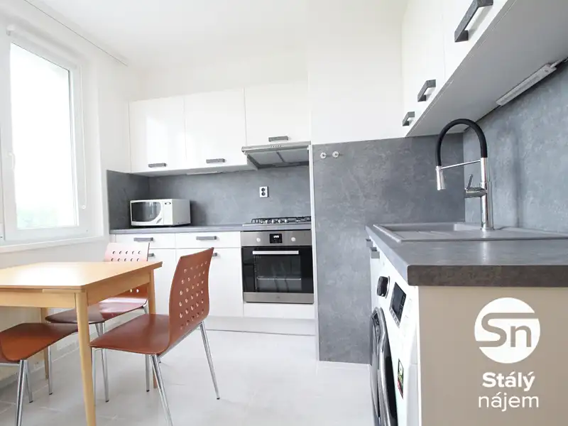 Pronájem bytu 2+1 52 m², Kladno – náhled fotky 1