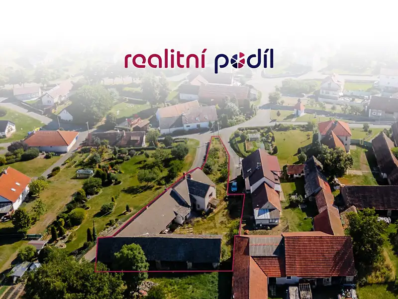 Prodej rodinného domu 390 m², pozemek 1136 m², Bernartice – náhled fotky 1