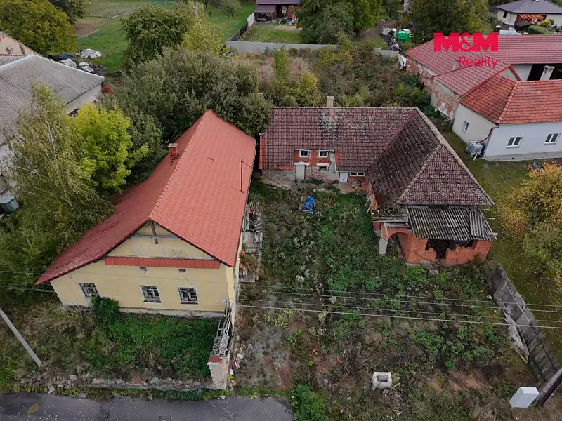 Prodej stavebního pozemku 2707 m², Klokočí – náhled fotky 2