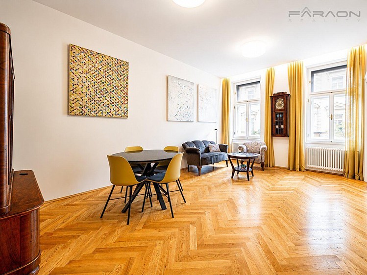 Prodej bytu 2+kk, 62 m² (6 z 18)