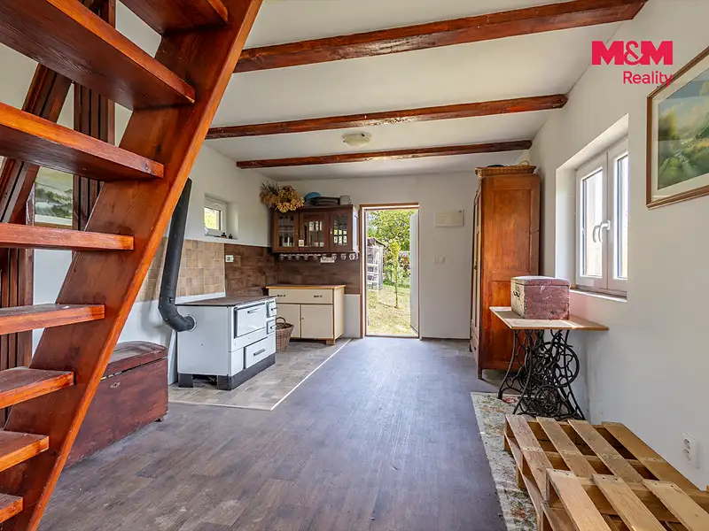 Prodej chaty 40 m², pozemek 420 m², Nový Bor – náhled fotky 3