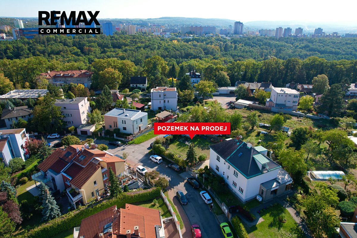 Prodej stavebního pozemku 417 m², Praha – fotka 1 z 3