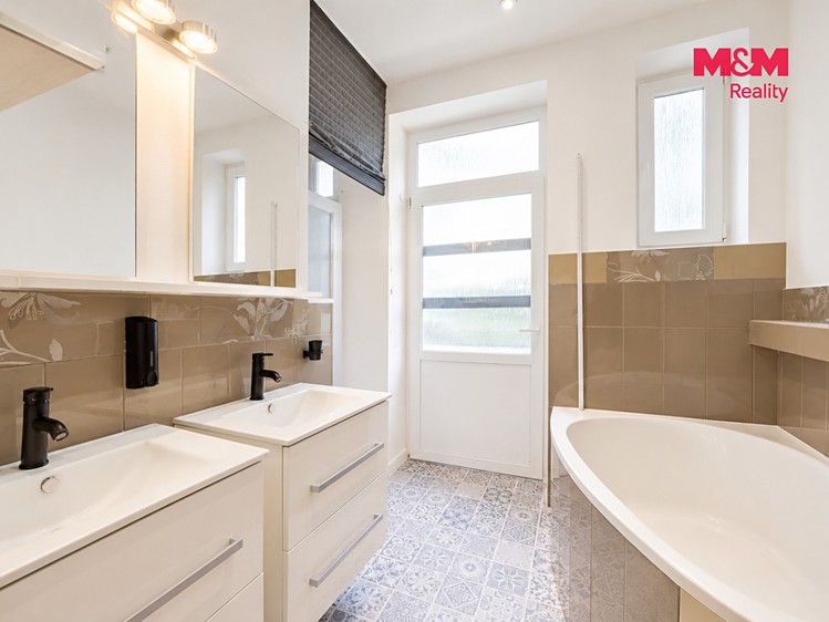 Квартира 4+kk на продаж, 108 м² (4 з 21)