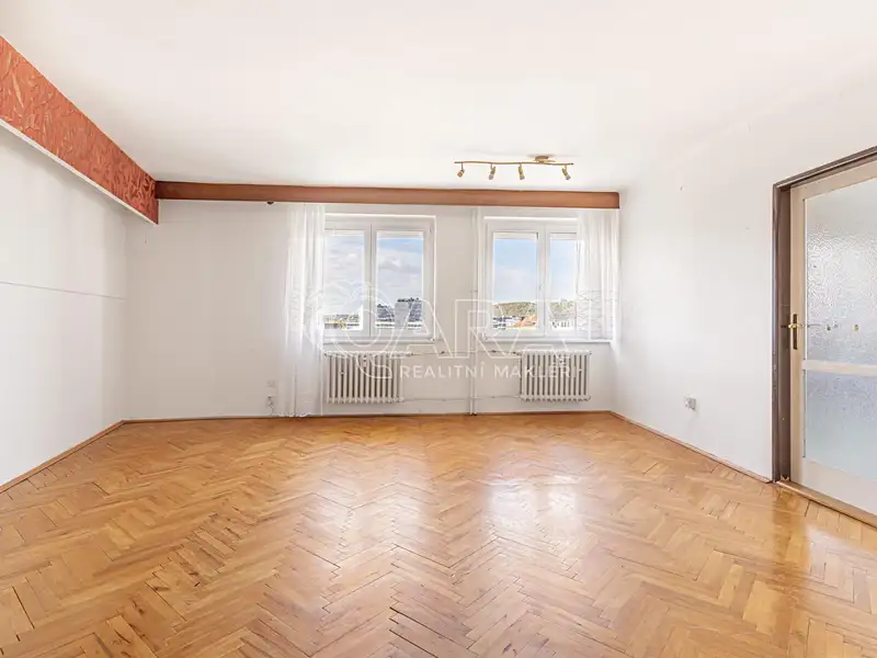Prodej bytu 3+1 94 m², Praha – náhled fotky 2