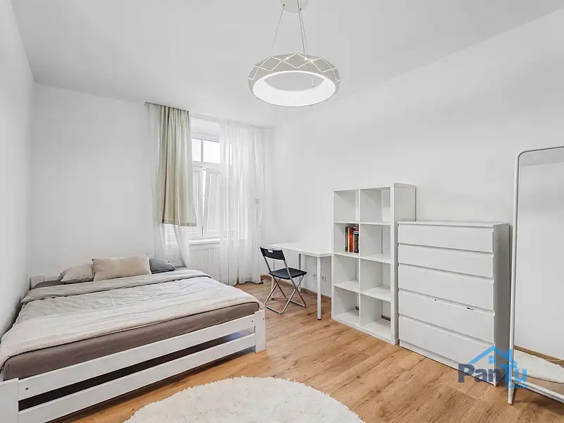 Prodej bytu 2+kk 56 m², Praha – náhled fotky 1