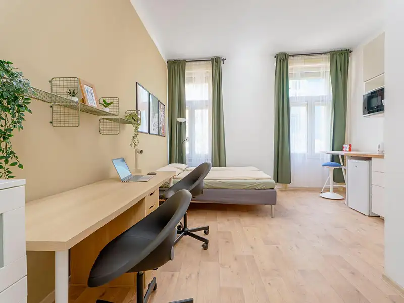 Pronájem bytu 1+kk 31 m², Praha – náhled fotky 1