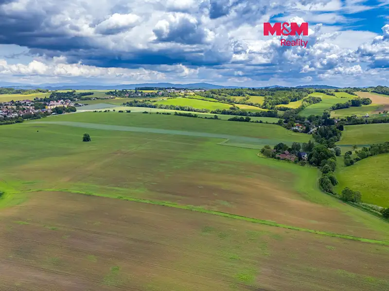 Prodej pole 38473 m², Sobotka – náhled fotky 1