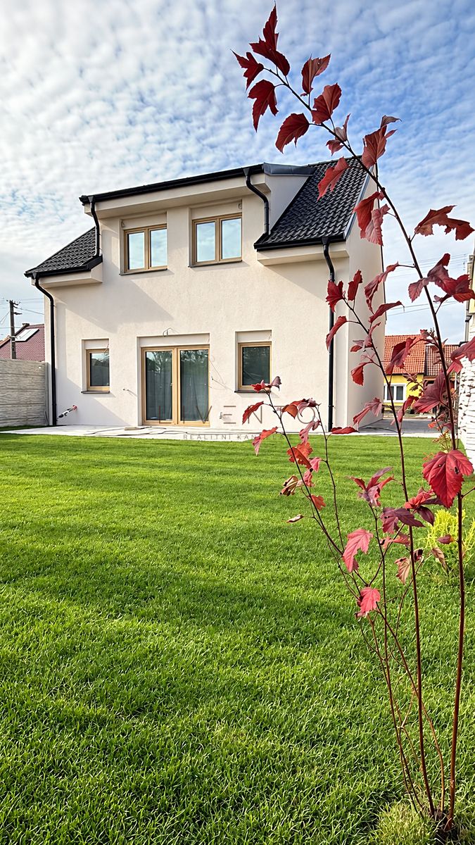 Prodej rodinného domu 129 m², pozemek 368 m², Novosedly – fotka 1 z 3
