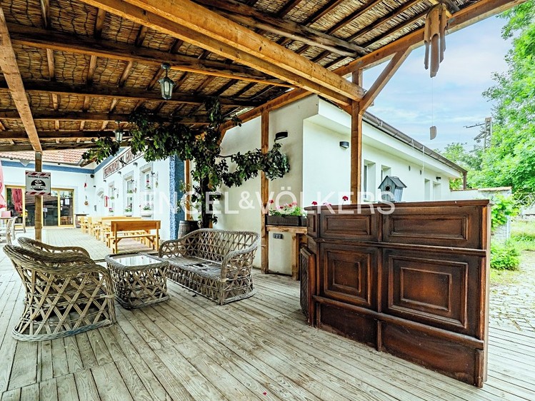 Комерційне приміщення в оренду, 275 м² (5 з 20)
