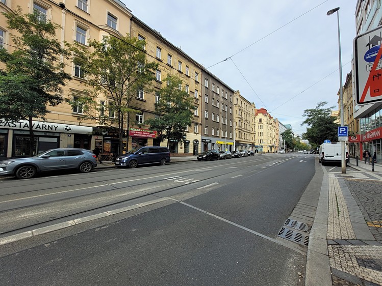 Pronájem bytu 2+kk, 65 m² (11 z 11)