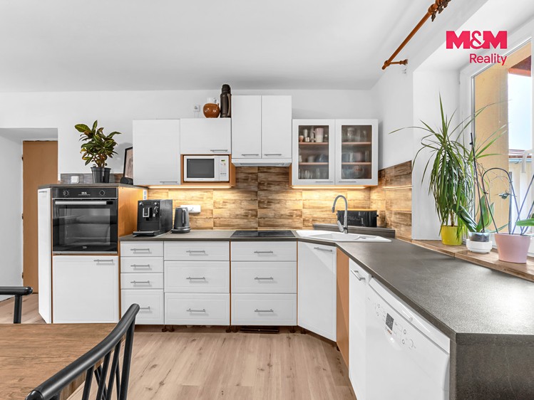 Prodej domu, 147 m² (11 z 23)