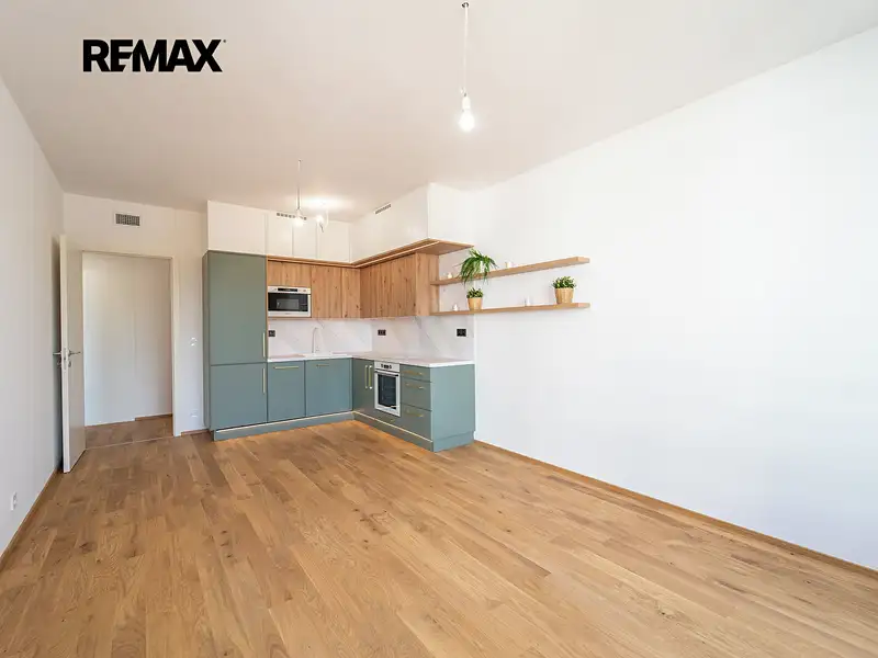 Pronájem bytu 2+kk 54 m², Praha – náhled fotky 2