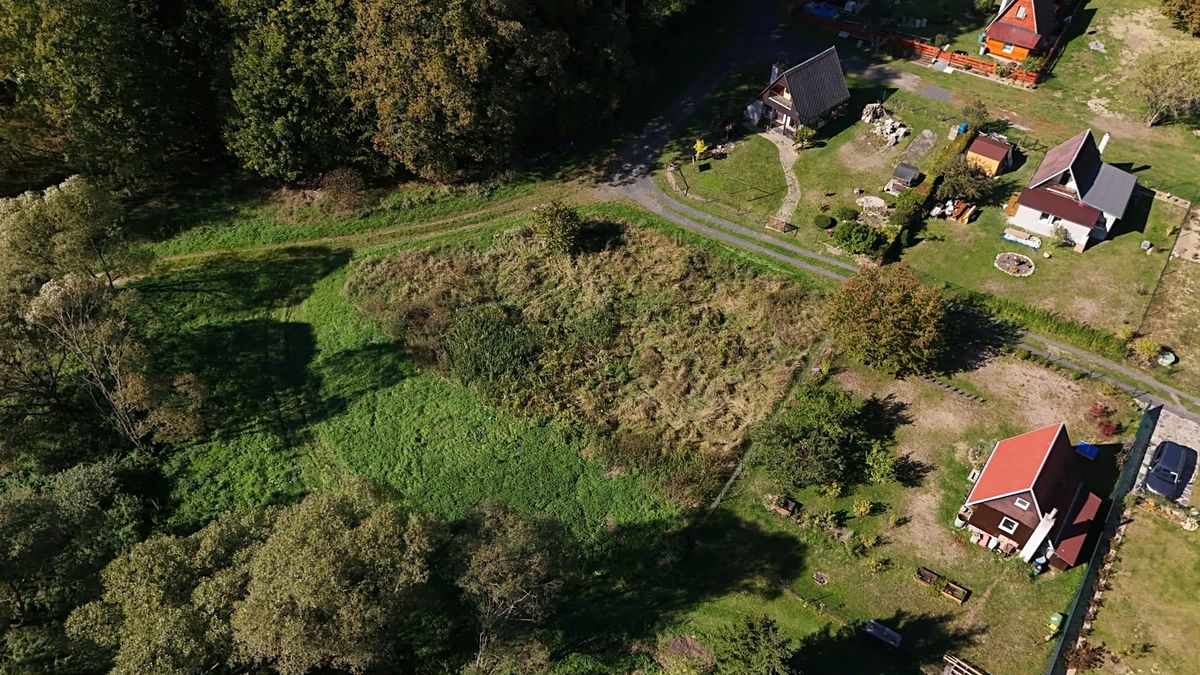 Prodej zahrady 842 m², Nové Heřminovy – fotka 1 z 3