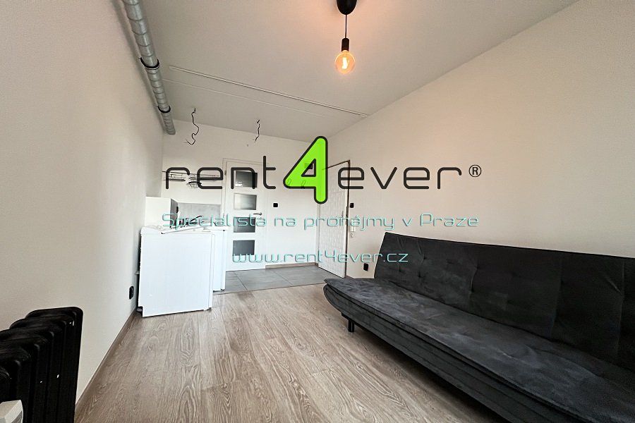 Pronájem bytu 1+kk 23 m²