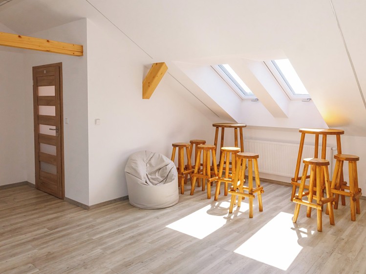 Комерційне приміщення на продаж, 8 703 м² (53 з 64)