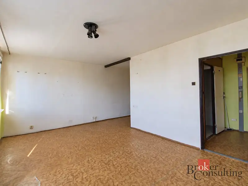 Prodej bytu 1+kk 35 m², Most – náhled fotky 2