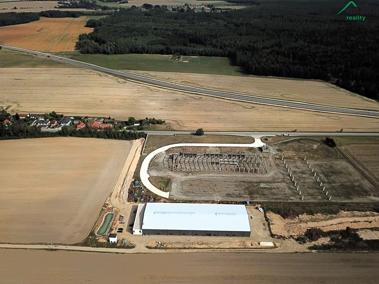 Pronájem komerčního prostoru, 4 640 m² (21 z 27)