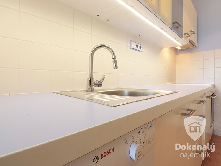 Квартира 3+kk в оренду, 63 м² (4 з 21)