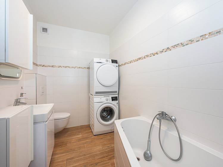 Prodej domu, 198 m² (6 z 31)
