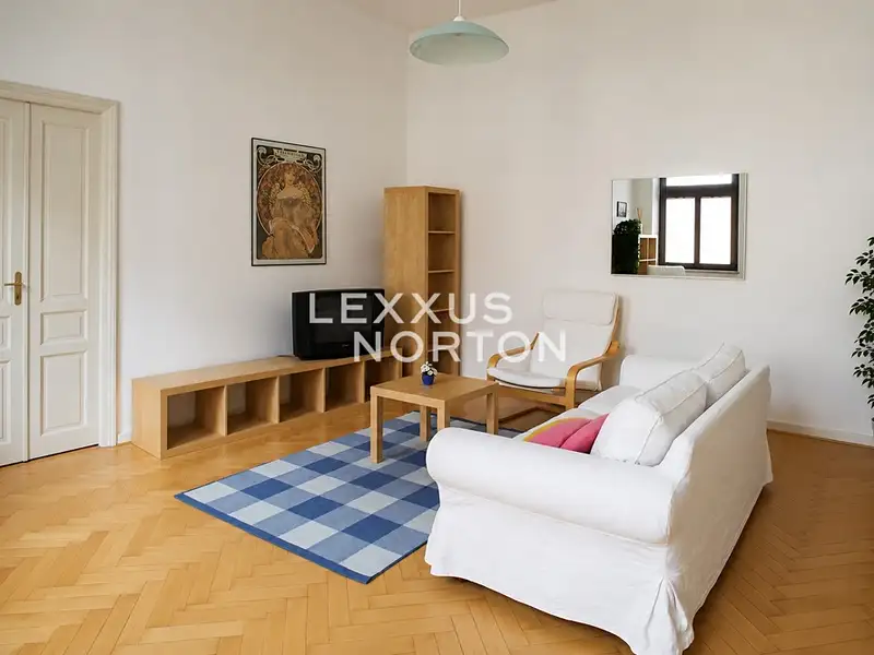 Pronájem bytu 2+kk 65 m², Praha – náhled fotky 1