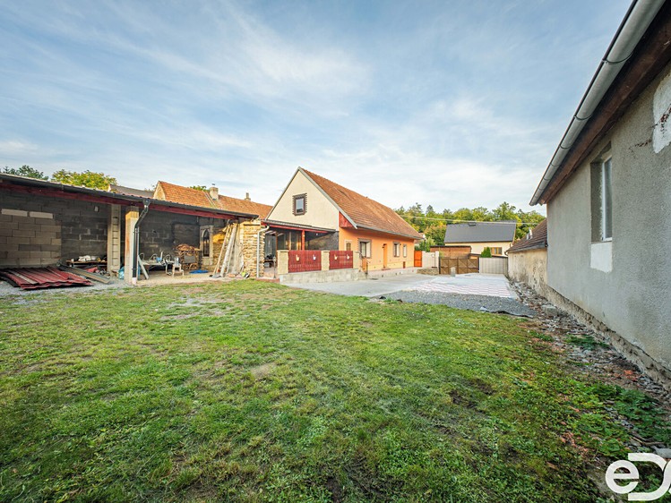 Prodej domu, 140 m² (1 z 27)