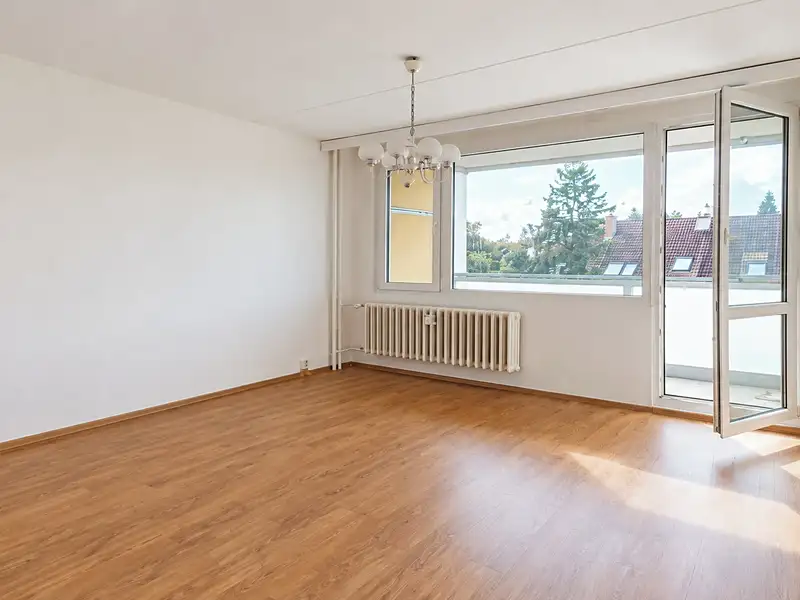Prodej bytu 3+1 83 m², Praha – náhled fotky 1