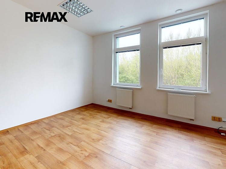 Комерційне приміщення в оренду, 25 м² (8 з 9)