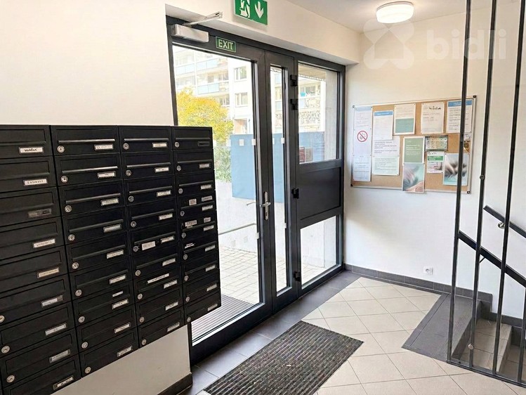 Pronájem bytu 3+kk, 57 m² (15 z 19)
