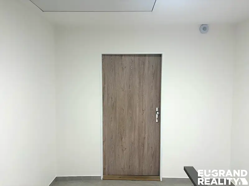 Pronájem rodinného domu 80 m², pozemek 320 m², Rumburk – náhled fotky 2