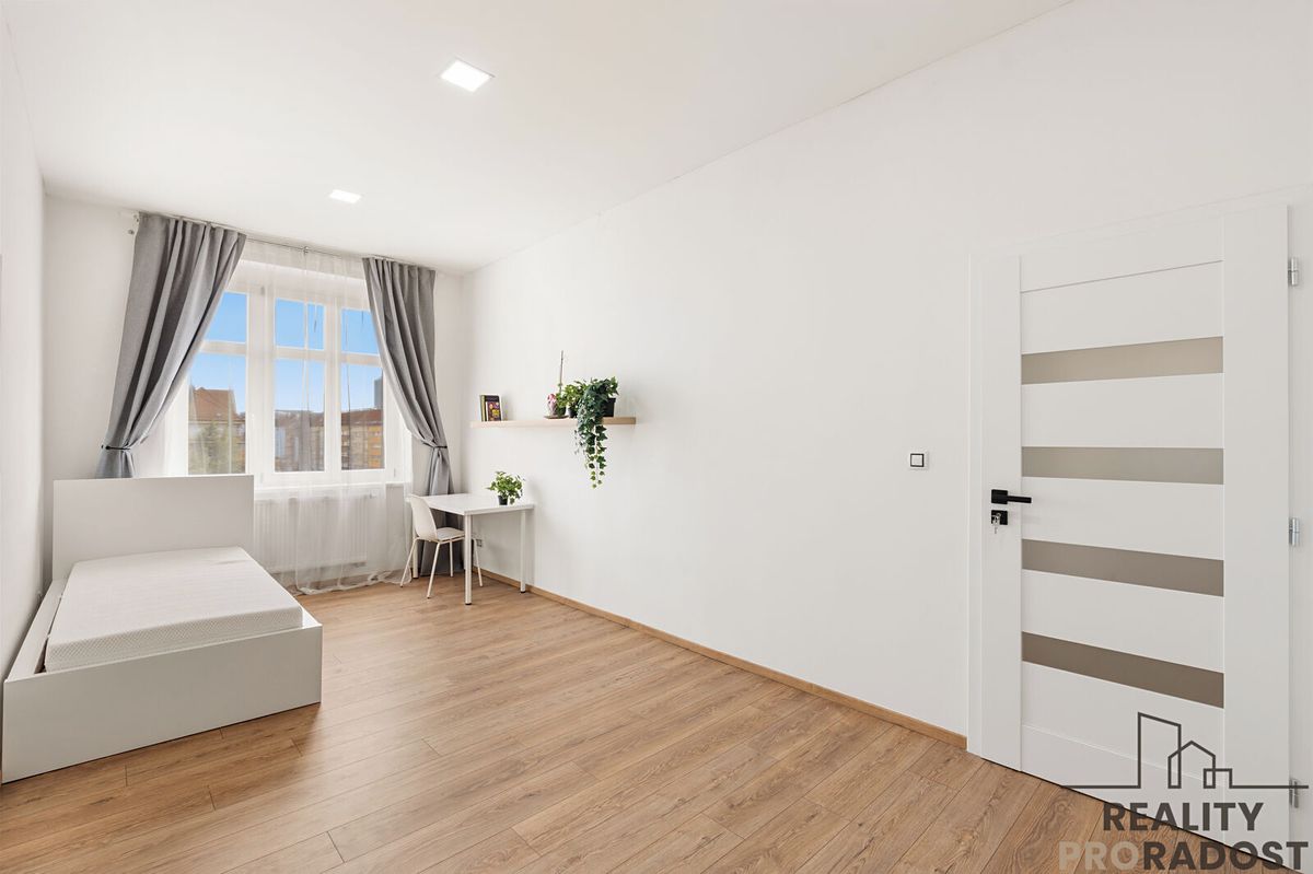Pronájem bytu 3+1 75 m² – fotografie 5