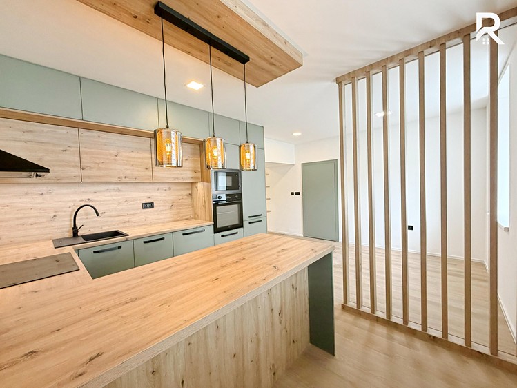 Pronájem bytu 2+kk, 42 m² (11 z 12)