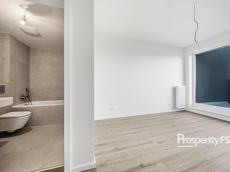 Квартира 4+kk на продаж, 77 м² (5 з 17)