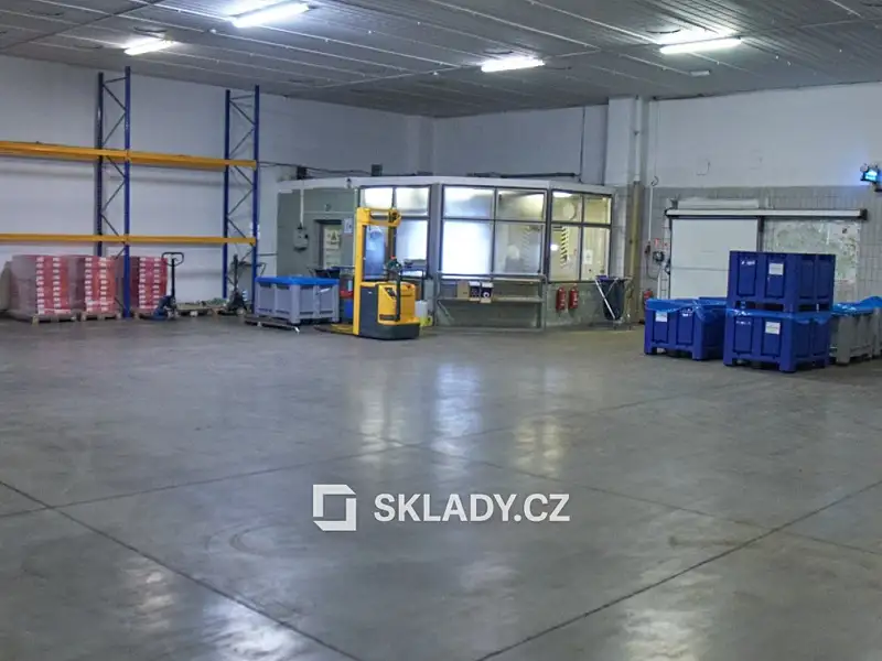 Pronájem skladového prostoru 482 m², Hodonín – náhled fotky 3