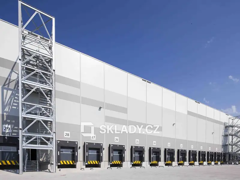 Pronájem skladového prostoru 8000 m², Nýřany – náhled fotky 1