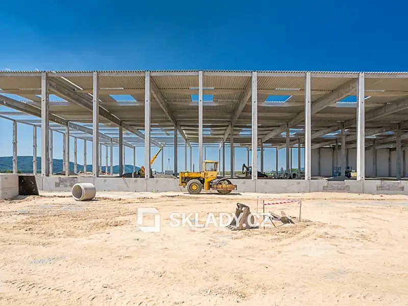 Pronájem skladového prostoru 1800 m², Hustopeče – náhled fotky 3