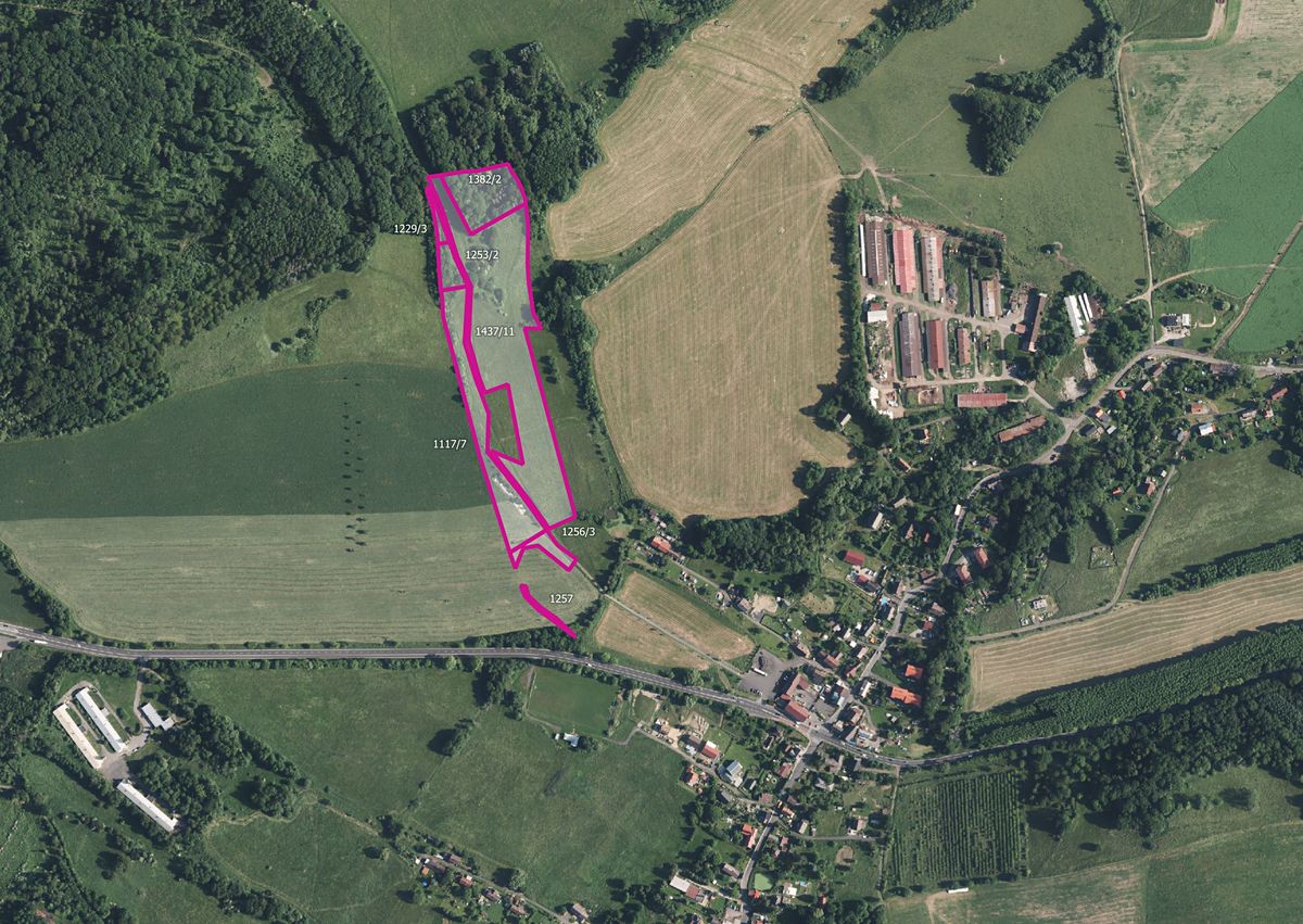 Prodej louky 21874 m², Huntířov – fotka 1 z 3