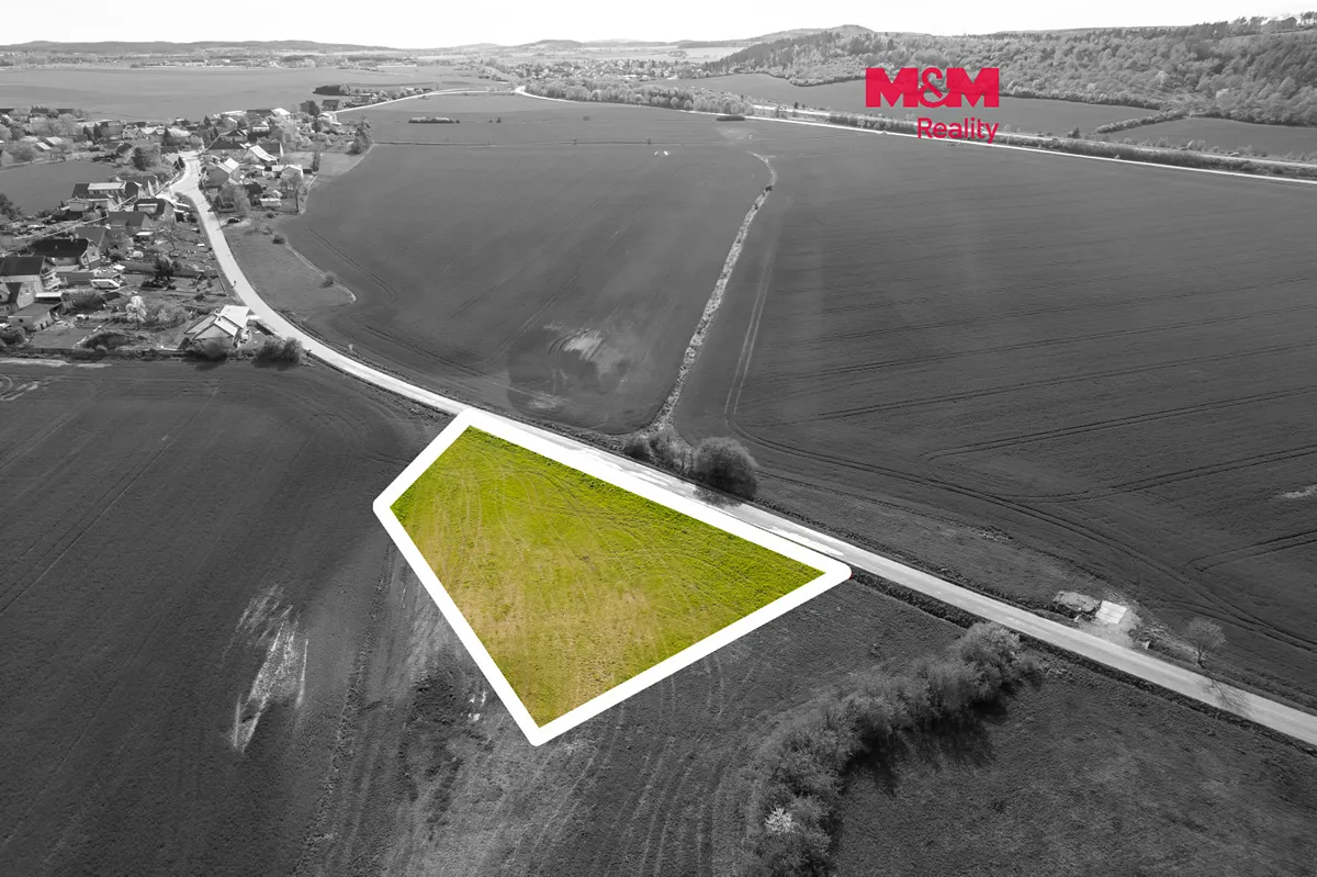 Prodej stavebního pozemku 1000 m²