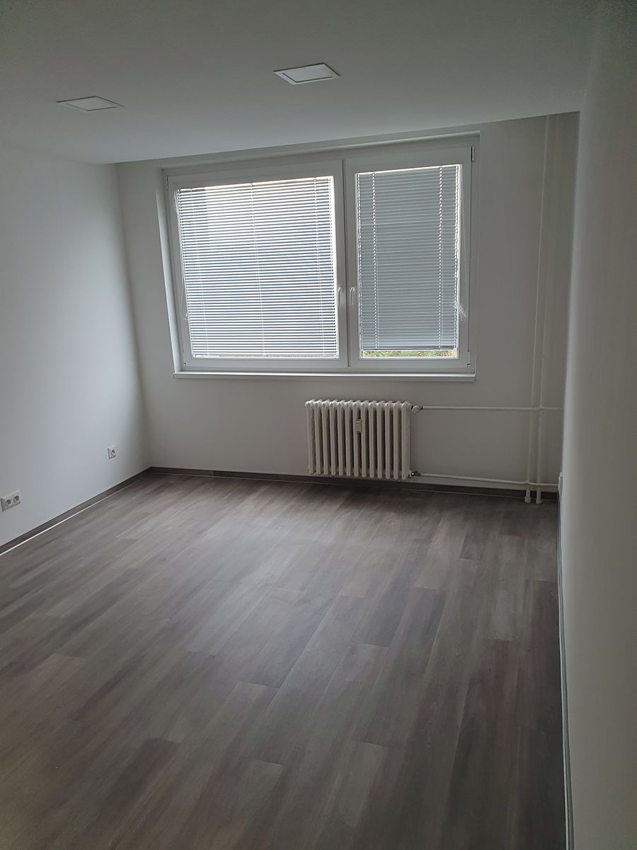 Pronájem bytu 2+kk 43 m², Kolín – fotka 1 z 3