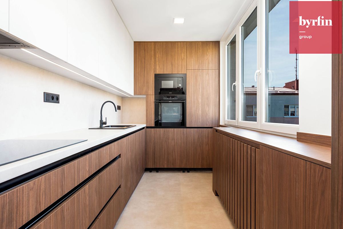 Prodej bytu 3+1 68 m², Opava – fotka 1 z 3