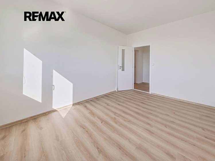 Prodej bytu 2+1, 56 m² (23 z 34)