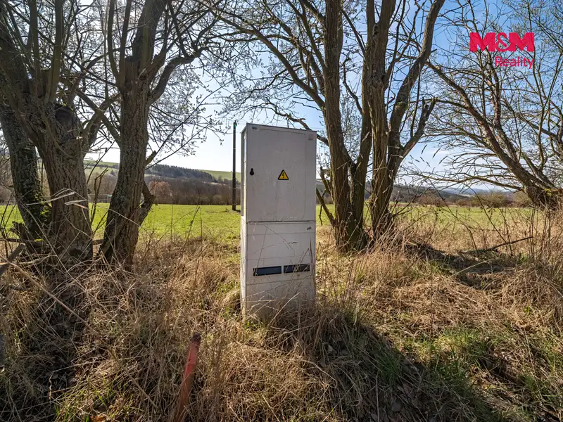 Prodej pozemku 3561 m², Břasy – náhled fotky 3
