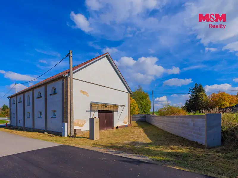 Prodej obchodního prostoru 560 m², Bělčice – náhled fotky 3
