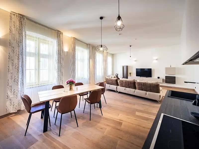 Pronájem bytu 3+kk 123 m², Praha – náhled fotky 3