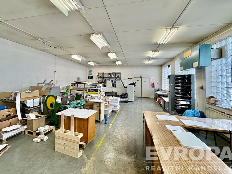 Gewerbefläche zum Kauf, 495 m² (24 von 28)